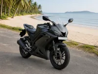 Yamaha R15 — спереди