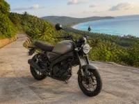 Yamaha XSR 155 — спереди