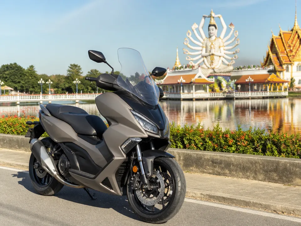 Honda Forza 750