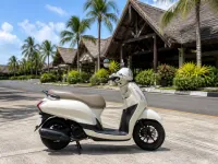Yamaha Filano 125 — seitlich