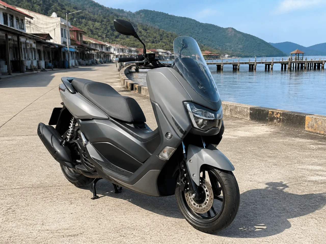 Yamaha NMAX 155 — ด้านหน้า