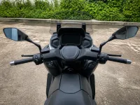 Yamaha XMAX 300 — detail