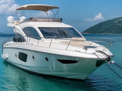 Azimut 55