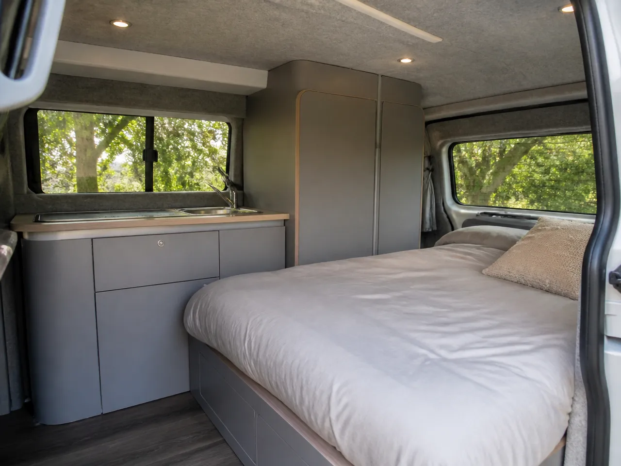 Volkswagen T6 — деталь