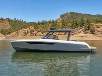 Velero 621 — seitlich
