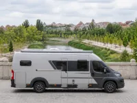 Adria 670 DC Plus — lateral