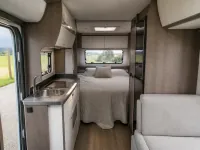 Benimar Tessoro 440 — detail