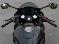 Aprilia RS 660 — detalhe