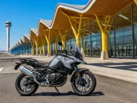 BMW F 750 GS — lateral