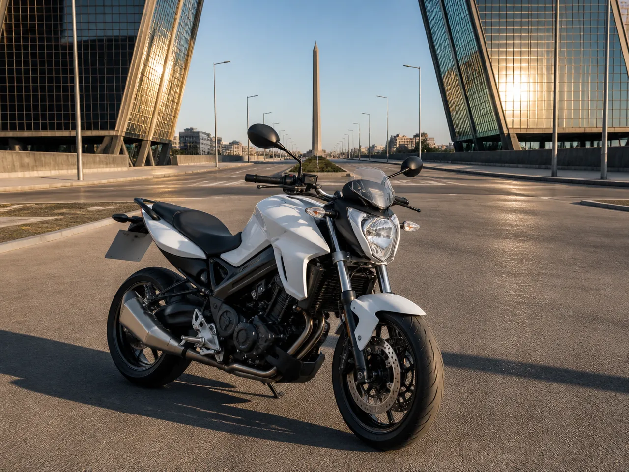 BMW F 800 R — avant