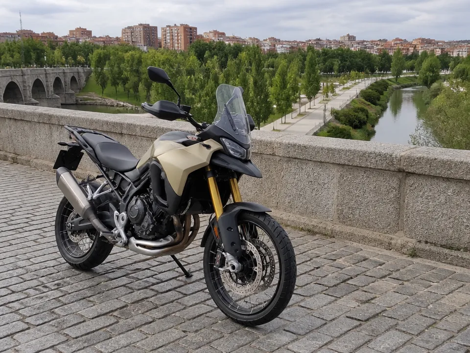 BMW F 900 GS