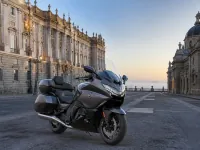 BMW K 1600 Grand America — vorn