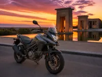 Suzuki V-Strom 650 — front