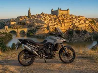 Triumph Tiger 850 Sport — side