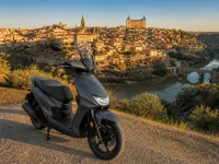 Kymco Agility City 125 — vorn