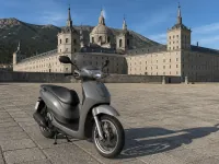 Piaggio Liberty 50 — front