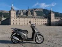 Piaggio Liberty 50 — side