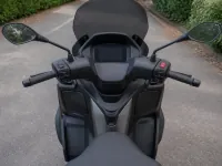 Piaggio MP3 400 — détail