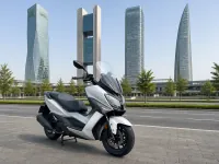 SYM Cruisym 300i ABS — vorn