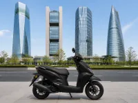 Yamaha RayZR 125 — side