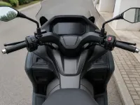 Yamaha Tricity 300 — detail