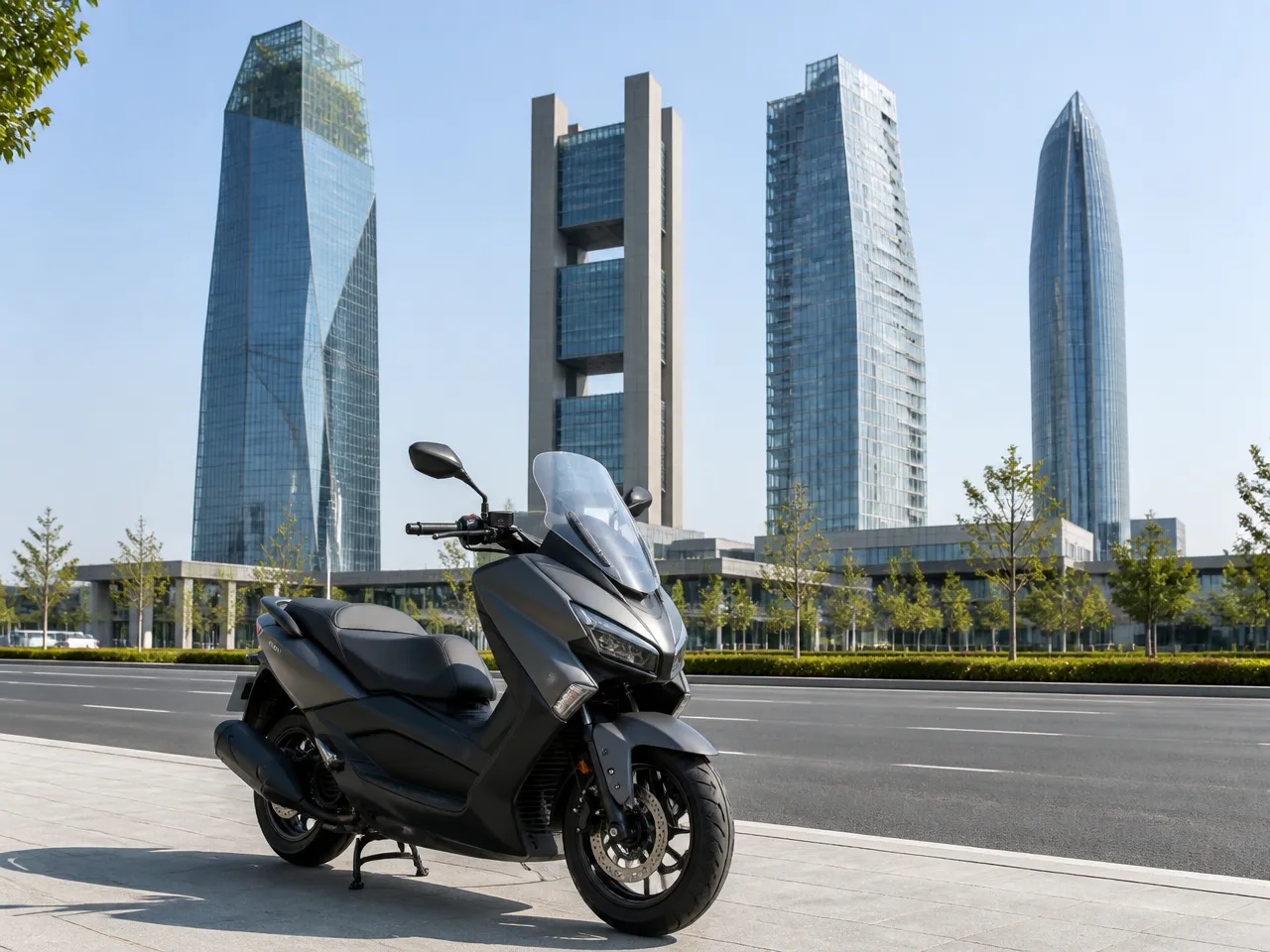 Yamaha XMAX 125 — vorn