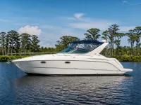 Bayliner 340 — lateral