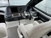 Bayliner 340 — detalhe