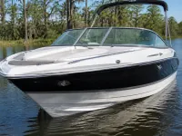 Regal 2000 ES — front