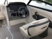 Stingray 191DC — detail