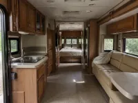 Fleetwood Bounder 35P — detail