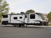 Keystone Outback 340BH — lateral