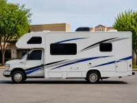 Thor Motor Coach Freedom Elite 22FE — lateral