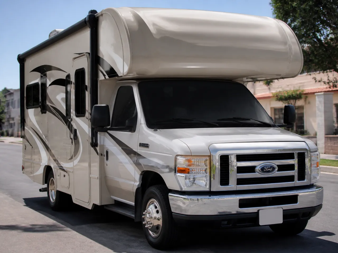 Thor Motor Coach Freedom Elite 23H — frente
