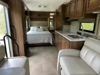 Thor Motor Coach Windsport 35M — detalhe