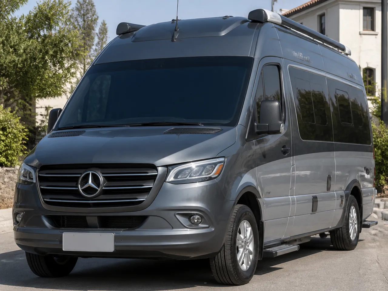 Winnebago Era 70A — frente