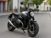 BMW R nineT — front