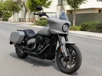 Harley-Davidson Low Rider ST — front