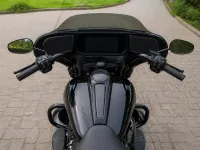 Harley-Davidson Street Glide Ultra — detalhe