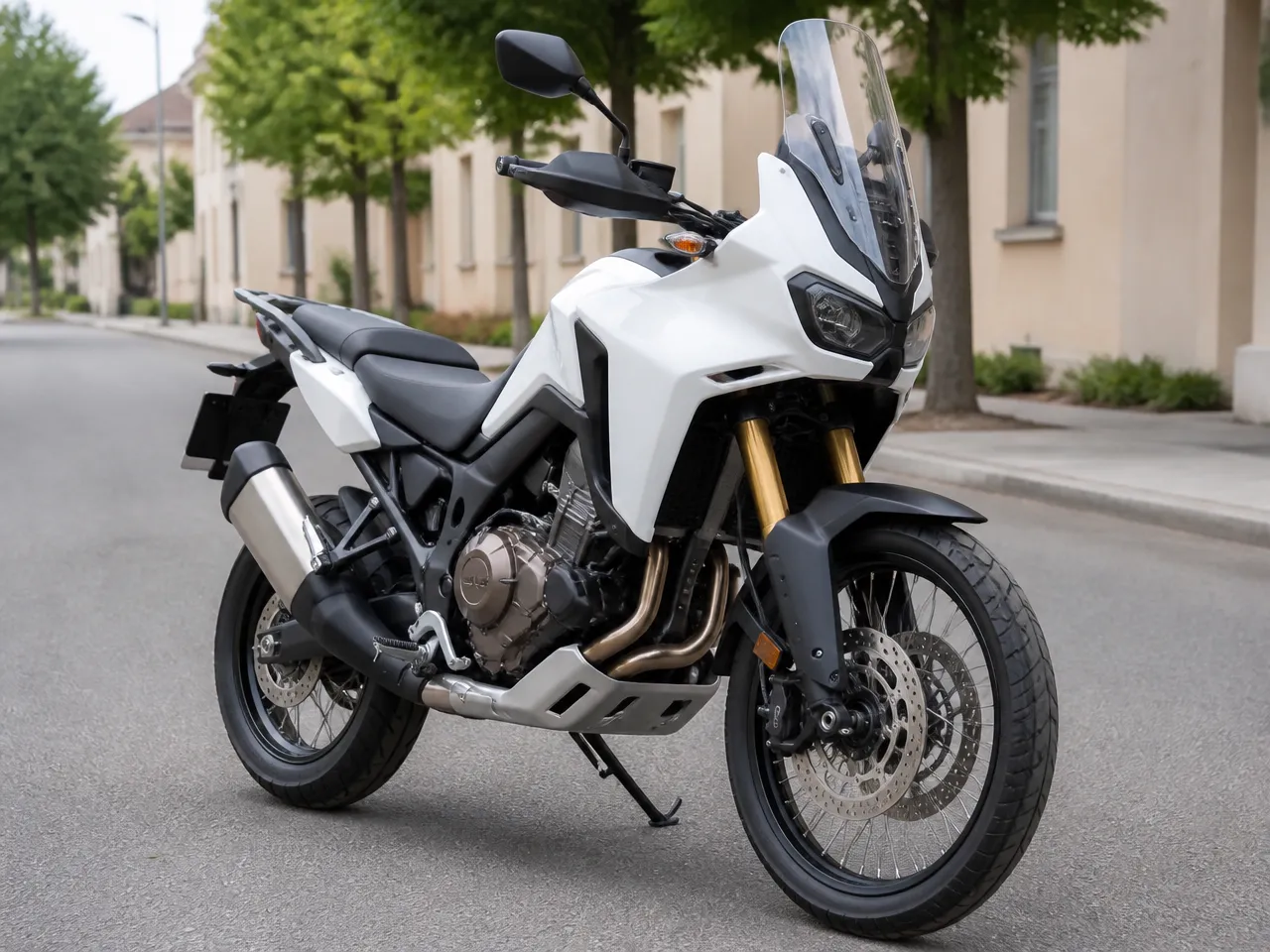 Honda Africa Twin DCT — front