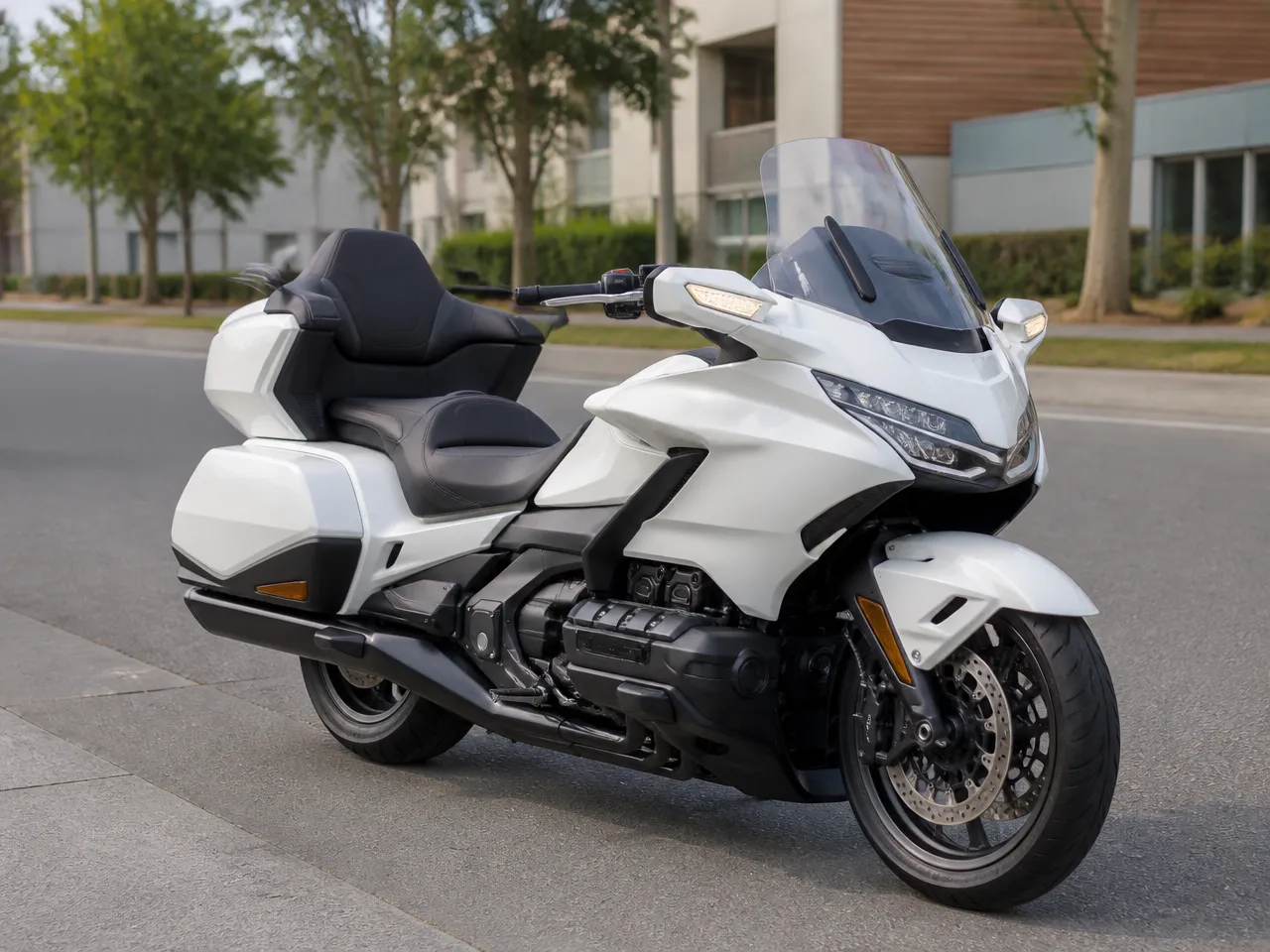 Honda Gold Wing DCT — frente