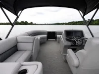 Bennington 20 Saltwater Series — detalhe