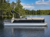 Bentley Pontoons 240 Cruise — lateral