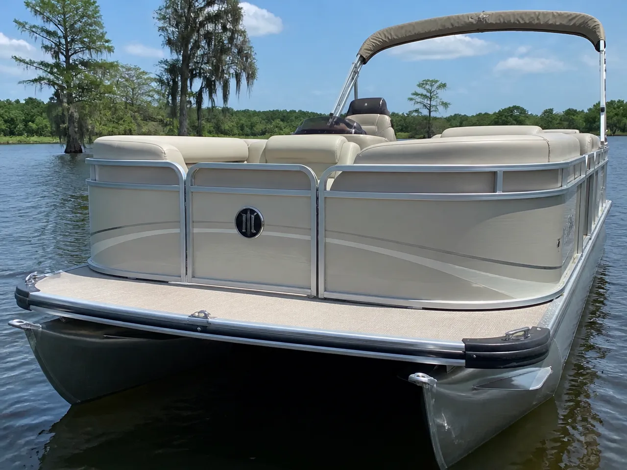 Premier 210 Sunspree — frente