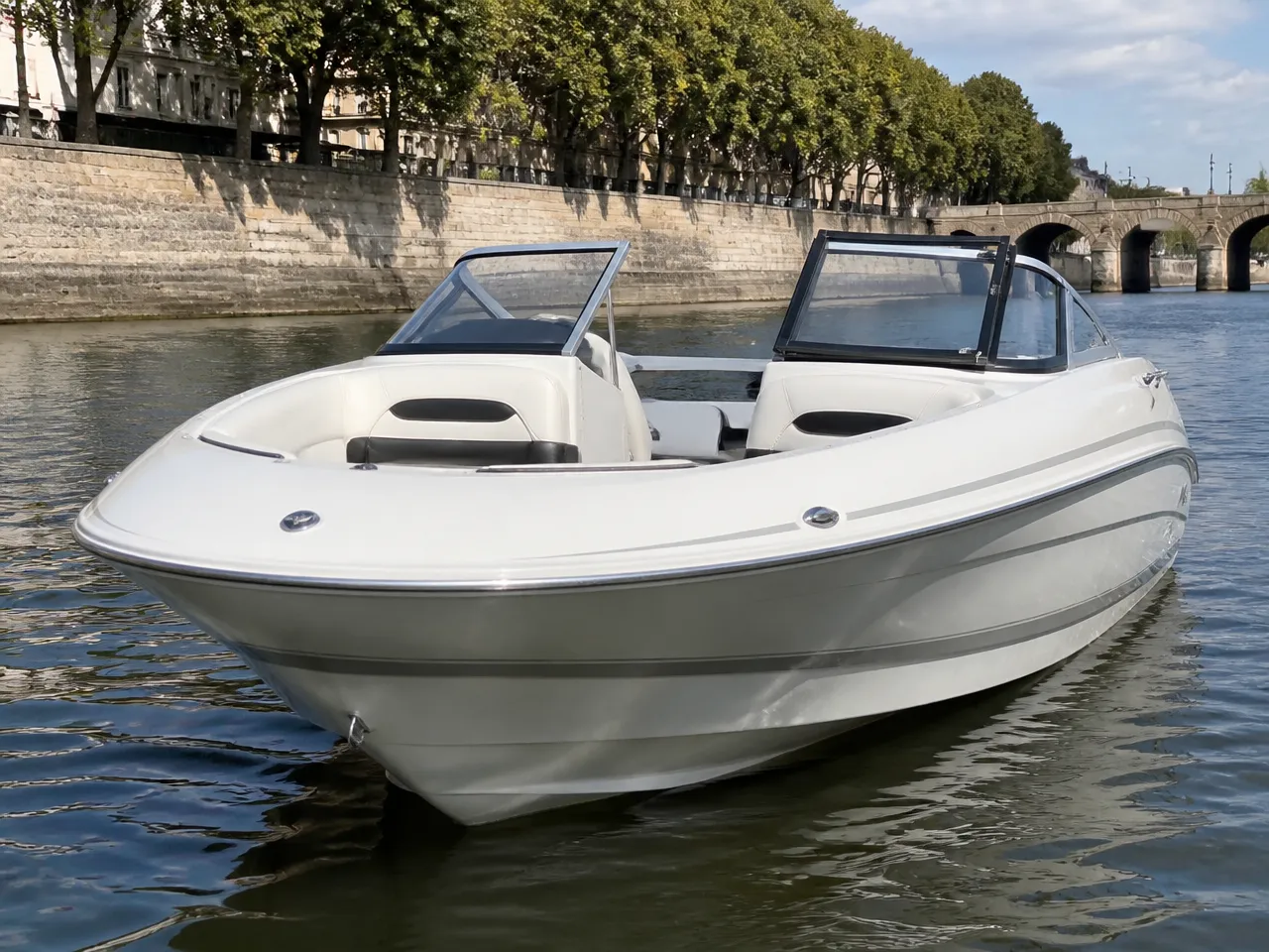 Bayliner 185 — front