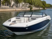 Bayliner VR5 OB — vorn