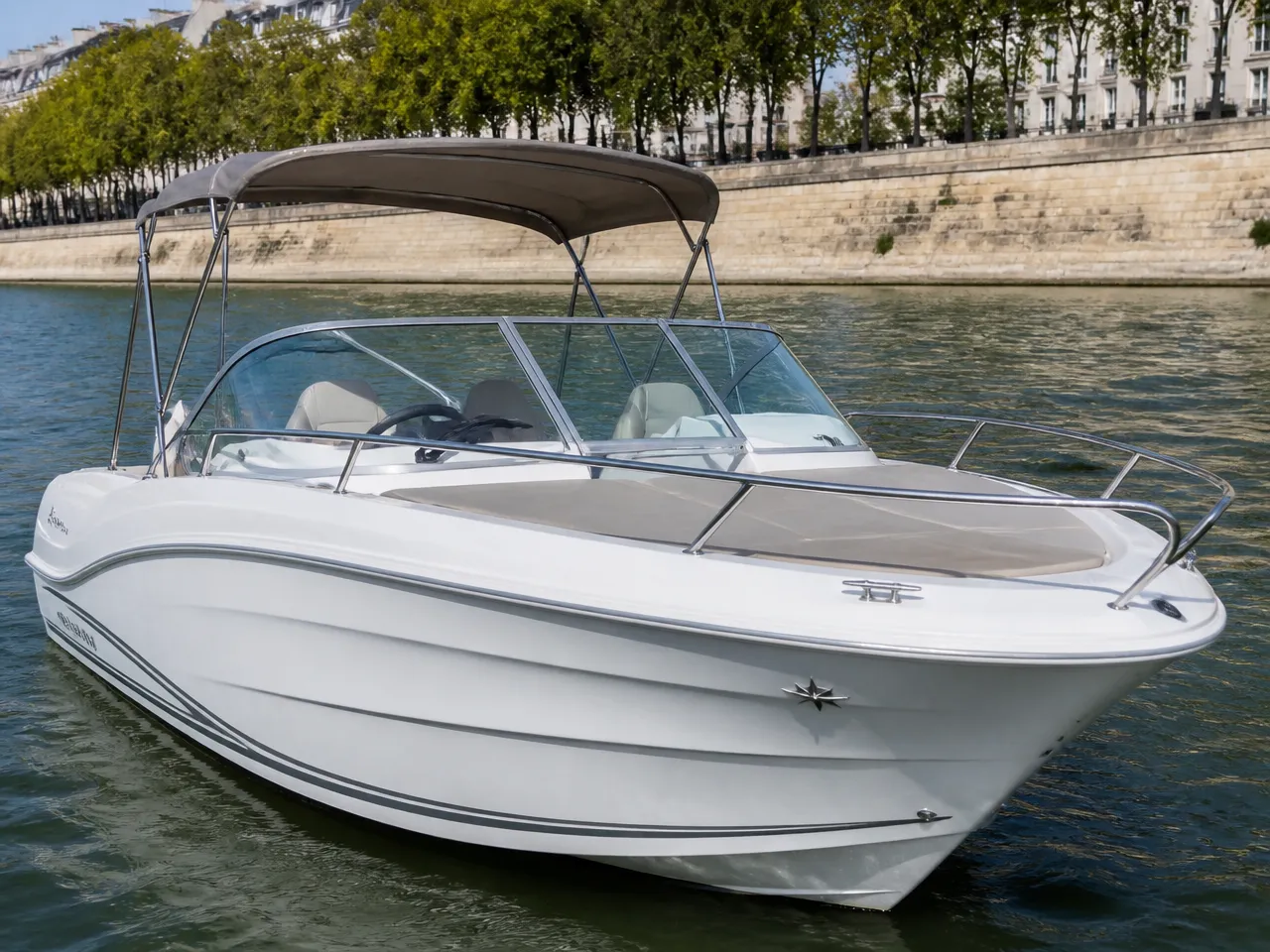 Jeanneau Cap Camarat 625 — vorn