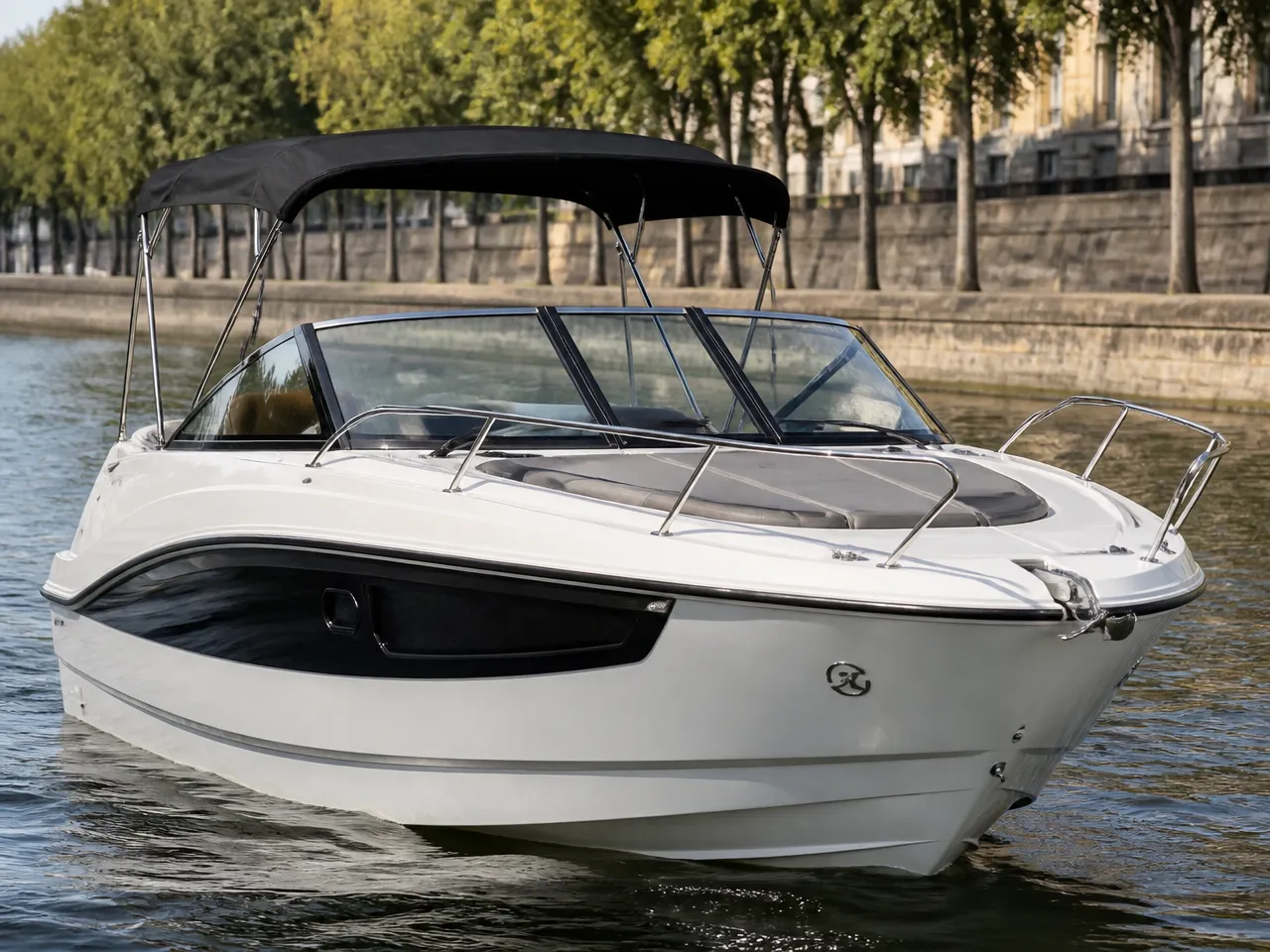 Quicksilver Activ 645 Cruiser — front