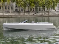 Swiss Boat Starlounger 8,5 — الجانب