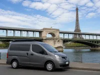 Nissan NV200 — side